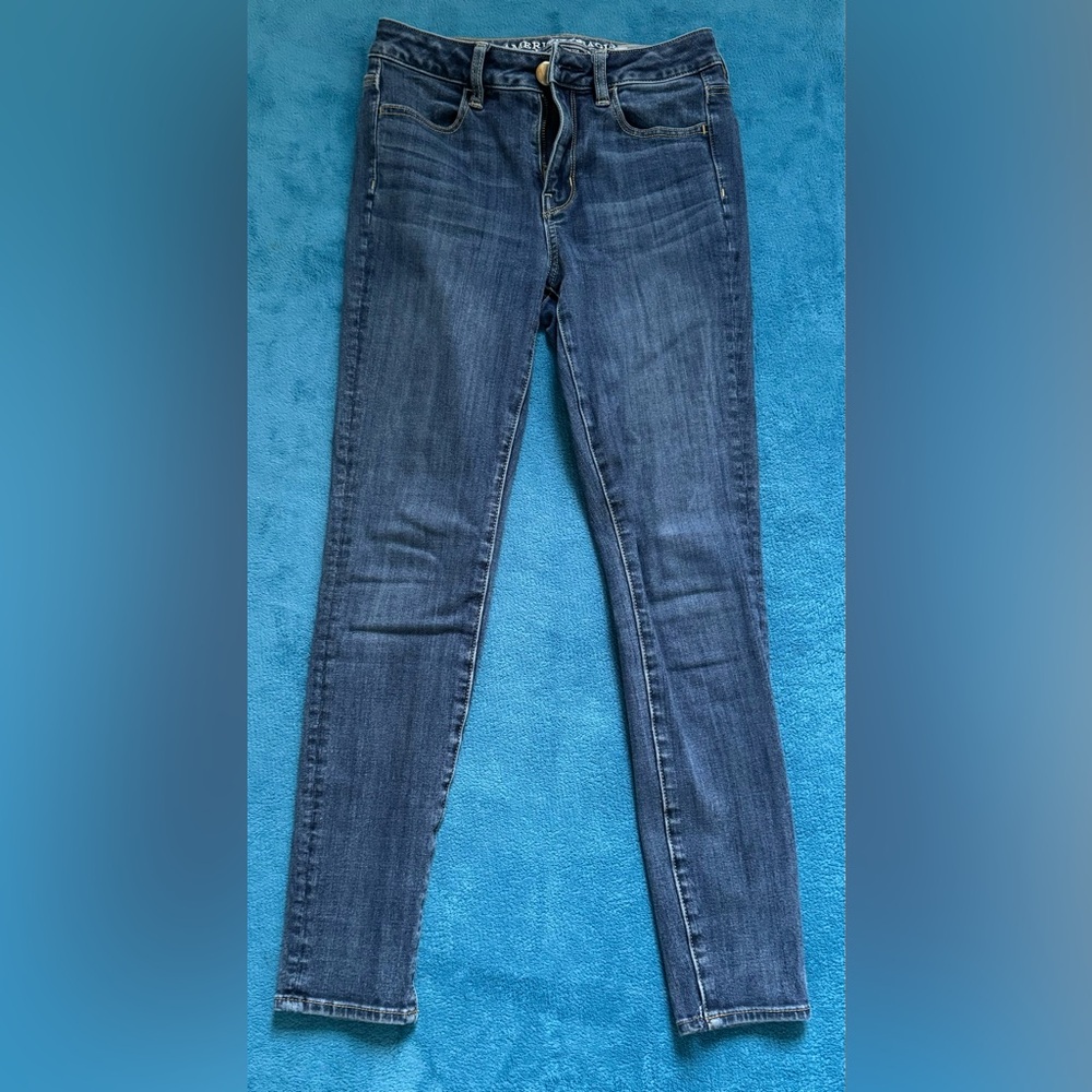 American Eagle jeans. Size 0 short